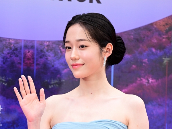 若手女優ノ・ユンソ、Netflix『今、私たちの学校は…』シーズン2に出演？ 事務所が立場を明らかに