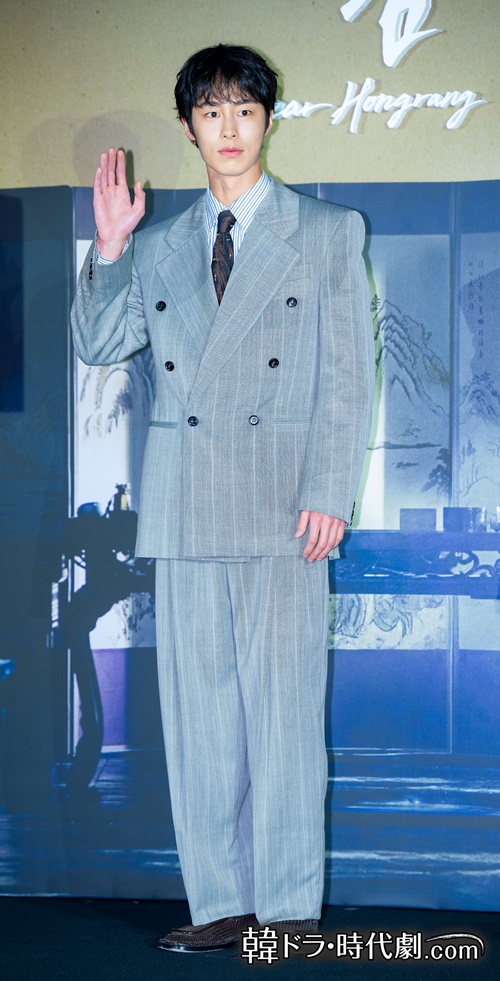 イ・ジェウク