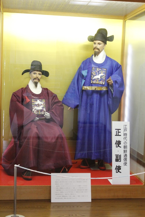 朝鮮通信使の正使と副使の着た韓服