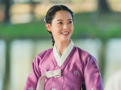 女優コ・アラ、“19禁時代劇”『春画恋愛談』に自信。直接語った見どころは？