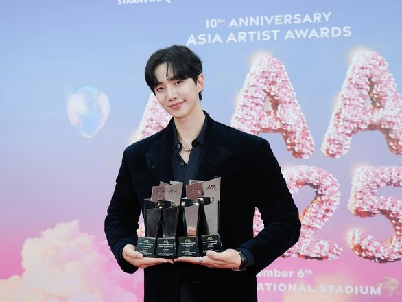 ジュノ、MC6時間→4冠達成！「AAA 2025」で輝いた“存在感”と気になる今後