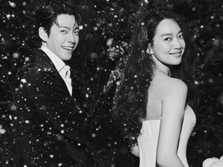 明らかになったキム・ウビン♡シン・ミナ白銀ウェディングの舞台裏「新婦を見つめる新郎の眼差しは…」