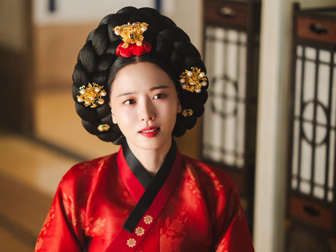 Netflix話題作『暴君のシェフ』に品格を加えたカン・ハンナ。“悪女”なのに目が離せない！