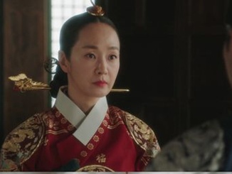 『世子が消えた』で優雅さとカリスマを放つ大妃ミョン・セビンの“凄み”