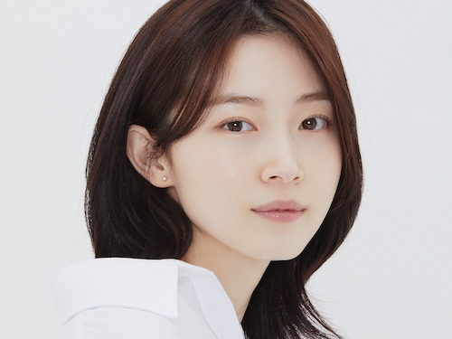 映画『ドライブ・マイ・カー』の韓国女優パク・ユリム、イ・ビョンホンの所属事務所と専属契約