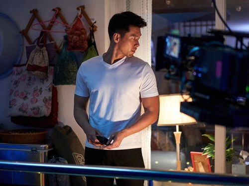 ヒョンビン主演の新作映画『共助2』はベテラン制作陣が意気投合！完成度の高さにも“注目”