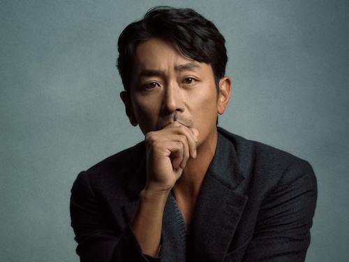 薬物疑惑から2年半。Netflix配信『ナルコの神』はハ・ジョンウが見せた“最も完璧な復帰”