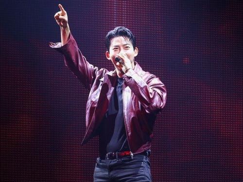 2PMテギョン、5年ぶりの日本ファンミが大盛況！彼が見せた格別な“ファン想い”とは