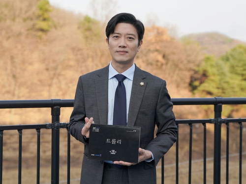 Netflix配信『車輪』パク・ヒスン、最終回を迎えた感想は？「理解に苦しんだけど…」