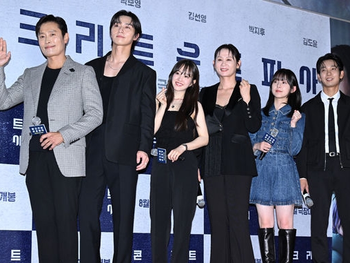 “前売り1位” 豪華キャストで話題の韓国映画『コンクリートユートピア』VIP試写会が大盛況！