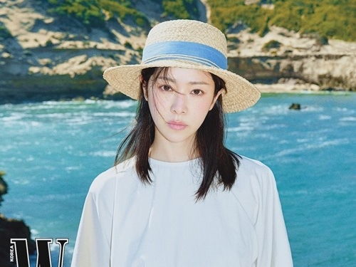 『イ・サン』女優ハン・ジミンが夏を先取り！これぞ韓国を代表する“透明感”【PHOTO】