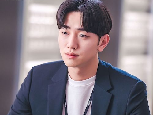 『恋慕』俳優ナム・ユンスが“ひよこ”新入社員役に挑戦！「心構えを新たにした」と意気込み