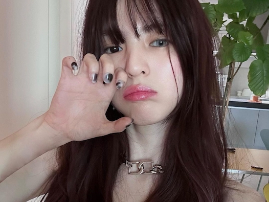 女優ハン・ソヒの“神秘的なムード”に目が釘付け！「人を惑わす美貌」【PHOTO】