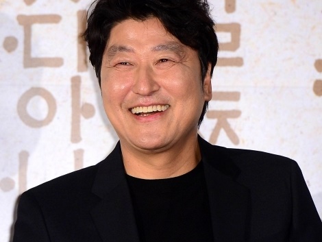 韓国映画で多彩な演技を披露してきた俳優ソン・ガンホとは？