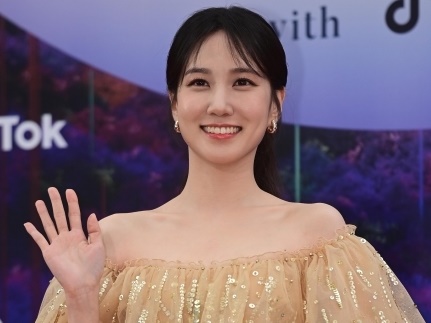 Netflixで配信中!『無人島のディーバ』に主演しているパク・ウンビンに大注目
