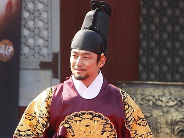 朝鮮王朝・19代王の粛宗が「側室から王妃にはなれない」奇妙な法律を作ったワケ